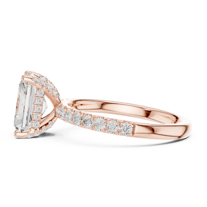 Radiante Diamond Ring