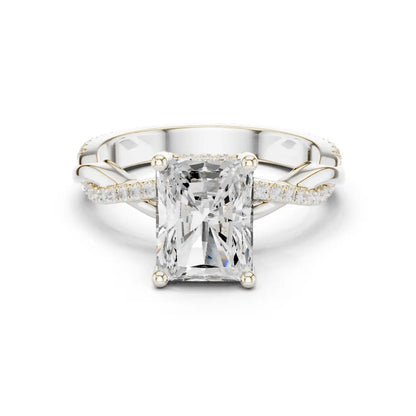 Radenova Diamond Ring